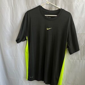 Nike Men's Dark Gray and Neon Yellow Dri-FIT athletic biking sport Tee LARGE